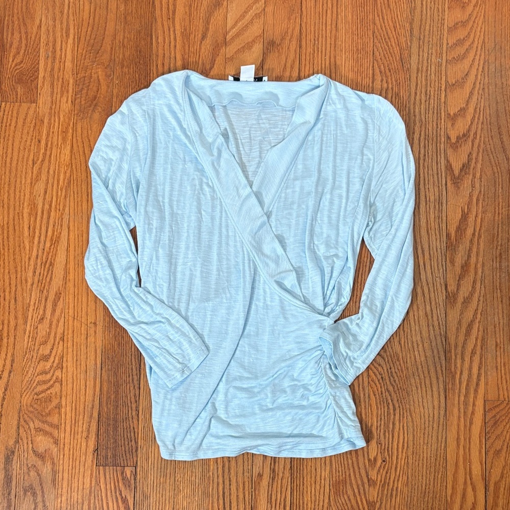 WHBM Surplice Long sleeve Ruched Side Blouse shirt light blue size‎ S